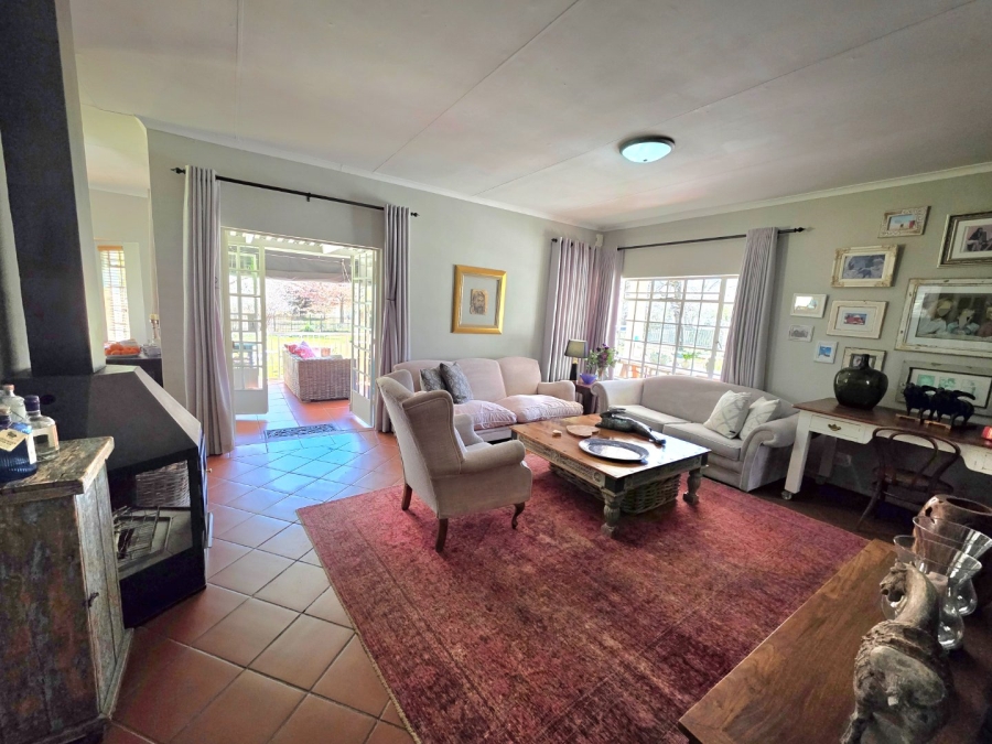 5 Bedroom Property for Sale in Clarens Free State